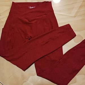 Bombshell Red Leggings
